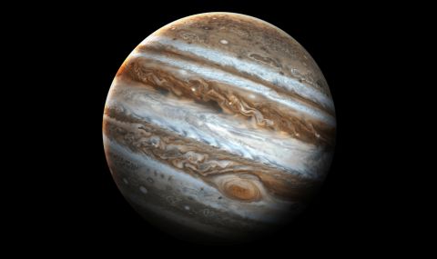 За първи път от 59 години: Юпитер е рекордно близо до Земята - 1