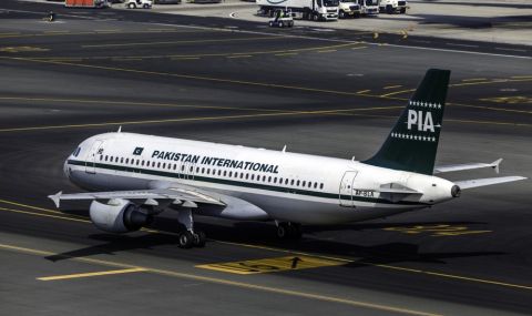 Авиокомпания отмени близо 50 полета, заради дефицит на гориво - 1