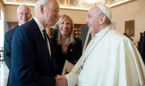 Джо Байдън и папата разговаряха за конфликта в Близкия изток - 1