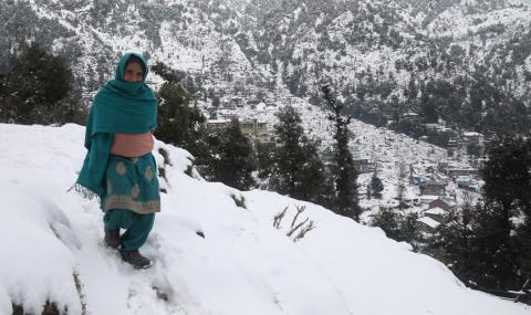 Необичаен студ взе много жертви в Индия - 1