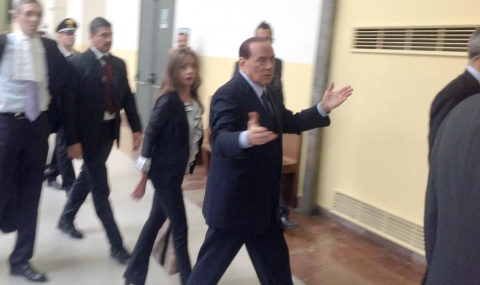 Берлускони отрече за секса с непълнолетната Руби - 1