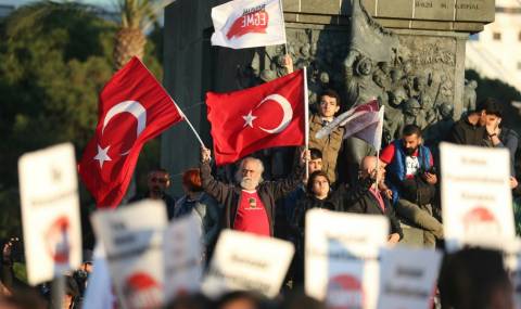 В Турция: Изборите няма да бъдат анулирани! - 1