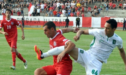 Дончо Атанасов бе избран за най-добрия футболист на първия кръг на А група - 1