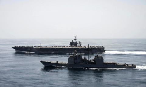 Американски кораб иззе иранско оръжие - 1