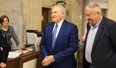 Румен Христов: Лидерската среща на партиите в управлението ще е в петък - 1