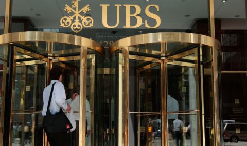 UBS ще съкрати 3000 работни места  - 1