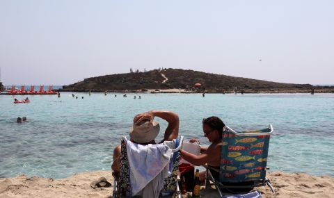 Кипър е страната с най-чисти води за къпане в Европа - 1