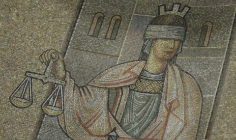 Съдът казва законни ли са обиските в домовете на Борисов, Горанов и Арнаудова - 1