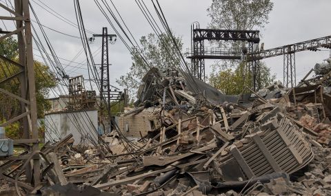 Руските сили нанесоха най-малко четири ракетни удара в Херсон - 1