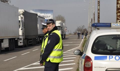 Превозвачите ще съобразят протеста си на 18 май с началния час на матурата - 1