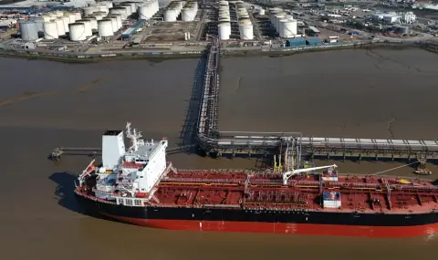 Иран въведе алтернативни маршрути за корабите в Ормузкия проток