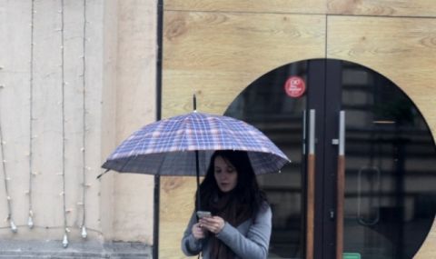 Остава ветровито и по-хладно за сезона - 1