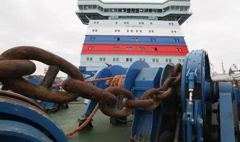 Руски ледоразбивач навлезе в териториалните води на Естония - 1