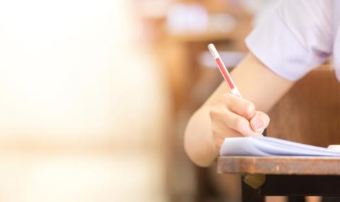 С уроци за 7 клас от утре започва видеообучението по БНТ2 - 1