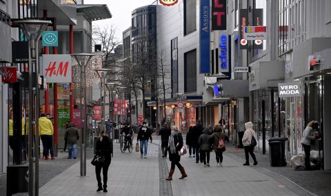 В Германия обсъждат удължаване на карантинните мерки - 1