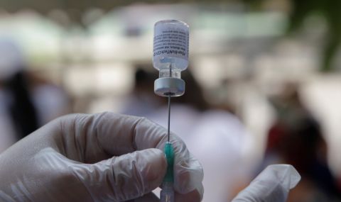 Здравният министър въведе нов ваксинационен график, касаещ всички граждани (ВИДЕО) - 1