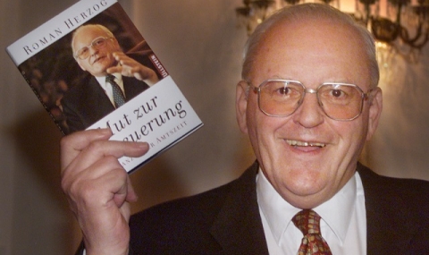 Почина бившият президент на Германия Роман Херцог - 1