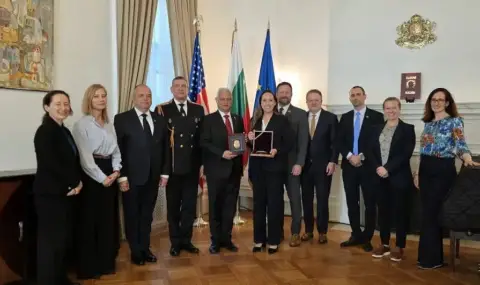 Дечев и Кандев са на посещение в САЩ
