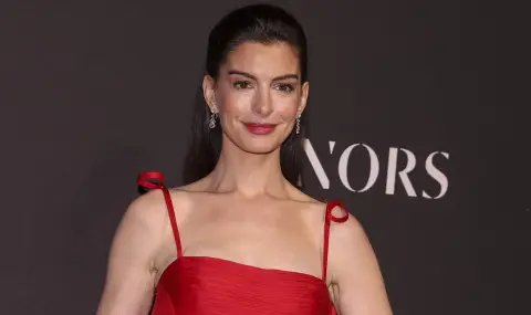 Джефри Епстийн се опитвал да уреди среща с Ан Хатауей за себе си и Бил Гейтс - 1