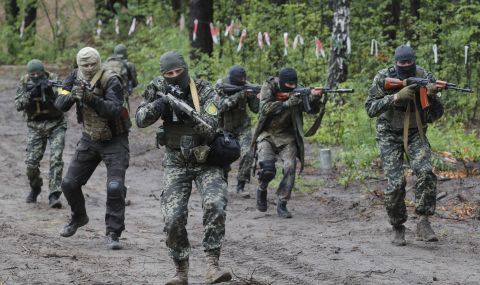 Как беларуските "калиновци" помагат за защитата на Украйна - 1