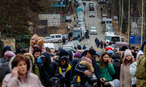 Частни домакинства поемат  украинските бежанци в Румъния - 1