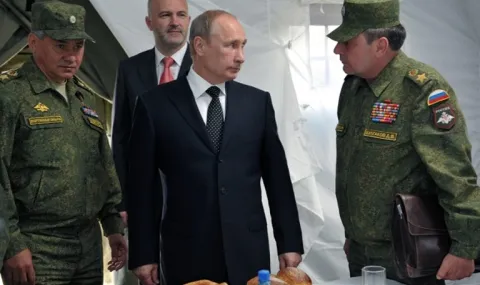 Помощ от небето! Кремъл изпраща на фронта останките на средновековен воин, за да повдигне бойния дух - 1