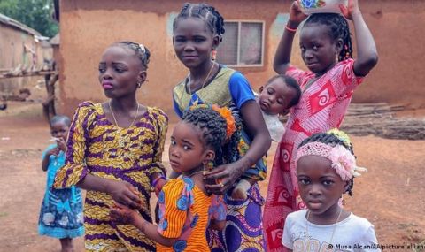 Как имамите и пасторите могат да намалят раждаемостта в Африка - 1