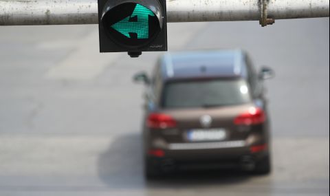 Деактивираха мигащата зелена светлина на светофарите в София - 1