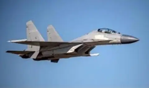 Тайван засече 18 китайски военни самолета и 14 кораба около острова за денонощие - 1