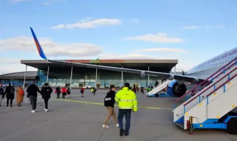Спрените линии на летище Пловдив бяха 100% успешни - 1