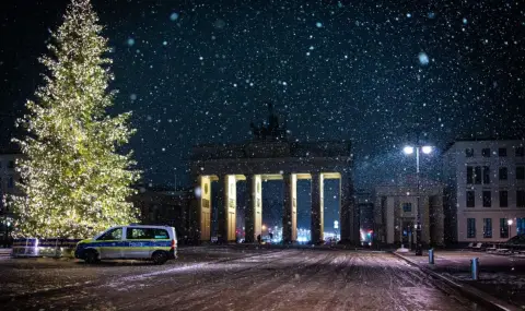 Полицията в Берлин забрани пропалестинска демонстрация в новогодишната нощ