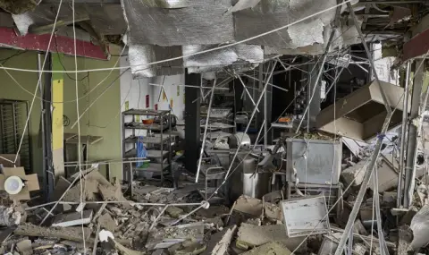 At least 12 people injured after a Russian strike on a residential block in Kharkiv  - 1