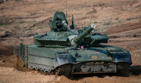 Русия укрепва отбранителните си позиции в Херсонска област - 1