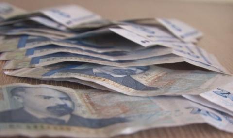Близо 23 000 лв. задигнаха ало измамници - 1