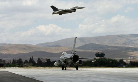 Генералска среща в Анталия! САЩ, Русия и Турция обсъдиха Сирия - 1