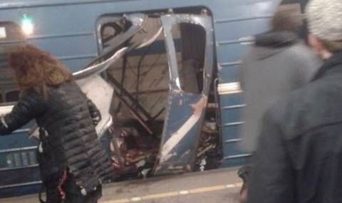 Взрив в метрото на Санкт Петербург! Най-малко 11 убити и 50 ранени (СНИМКИ + ВИДЕО) (18+) - 1