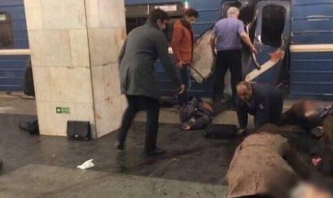Взрив в метрото на Санкт Петербург! Най-малко 11 убити и 50 ранени (СНИМКИ + ВИДЕО) (18+) снимка #2