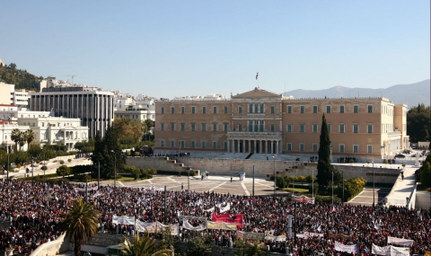 Гърците загърбиха партиите - 1