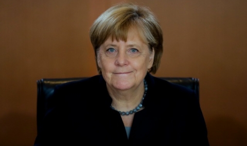 Меркел: Затварянето на балканския път не реши проблема - 1
