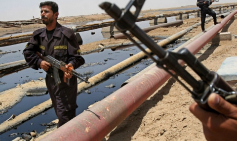 Ислямисти превзеха най-голямата рафинерия в Ирак - 1