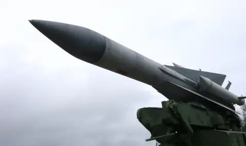Руски ракети удариха Харков, поне един човек е ранен  - 1