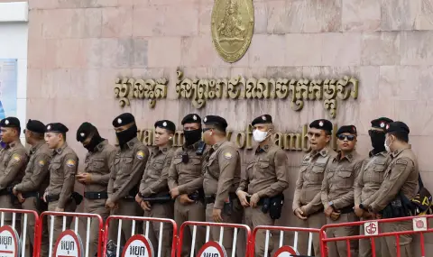 Избухнаха въоръжени сблъсъци между Тайланд и Камбоджа в оспорван район - 1