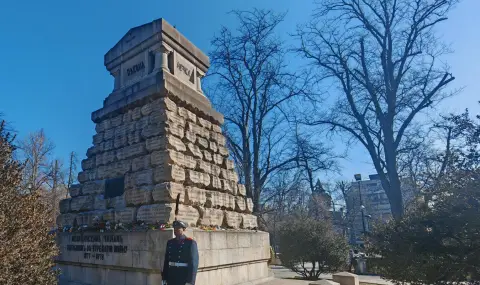 Nearly 13,000 EUR per square meter opposite Lili Ivanova's living room  - 1