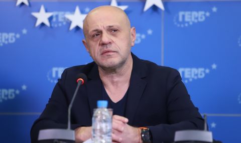 Томислав Дончев: Добре е Петков и Василев да се пенсионират - 1