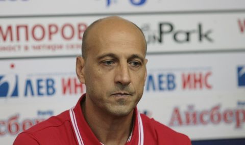 Български баскетболен треньор: Няма подходящи български играчи. Затова взимаме американци - 1