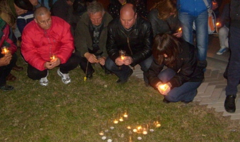 Протестиращи в цялата страна почетоха Пламен, Варна му вдига паметник - 1