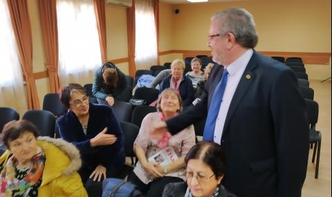 Николай Радев: Възрастните пловдивчани заслужават нов модерен социален дом - 1