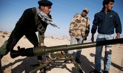 Либия: Терористи не контролират наша ВВС база - 1