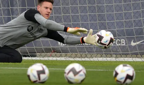 Марк-Андре тер Сеген се подложи на операция на гърба  - 1