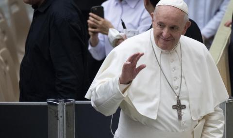 Папата е притеснен заради пожарите в Амазония - 1